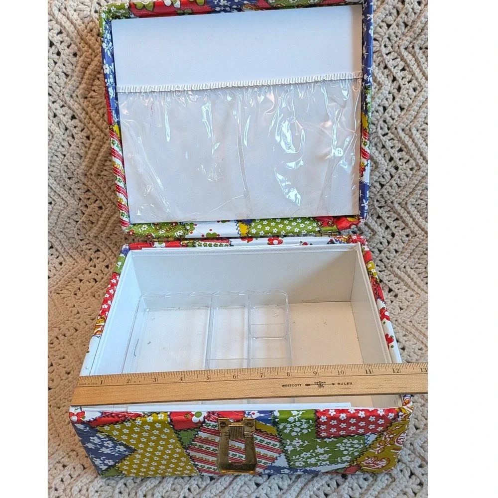 Vintage Quilted Patchwork Sewing Basket Floral Print Storage Box‎ Green Handle